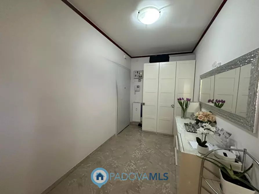 Immagine 25 di Appartamento in vendita  in Via Antonio Tonzig, 19 a Padova