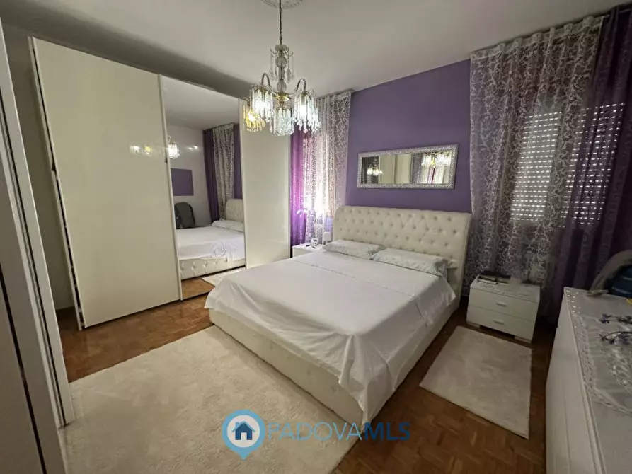 Immagine 27 di Appartamento in vendita  in Via Antonio Tonzig, 19 a Padova