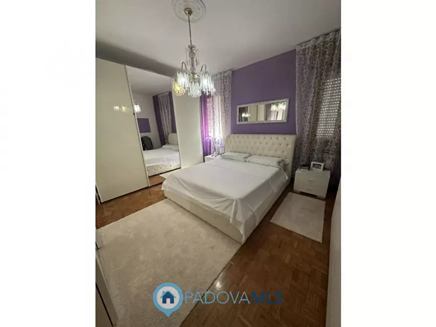 Immagine 30 di Appartamento in vendita  in Via Antonio Tonzig, 19 a Padova
