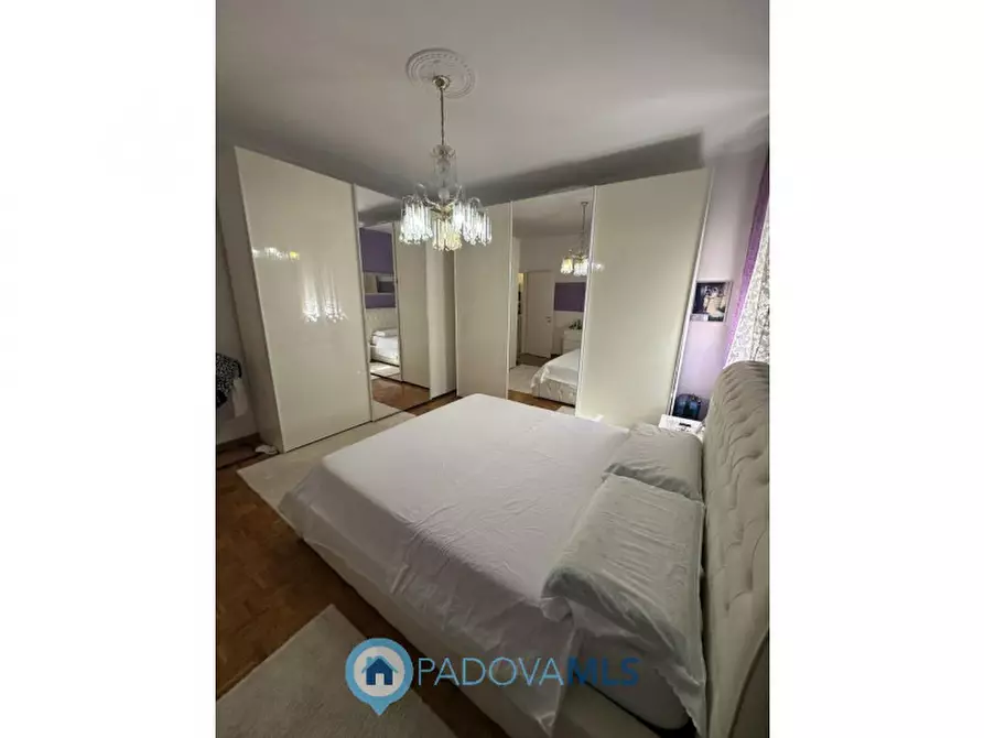Immagine 32 di Appartamento in vendita  in Via Antonio Tonzig, 19 a Padova