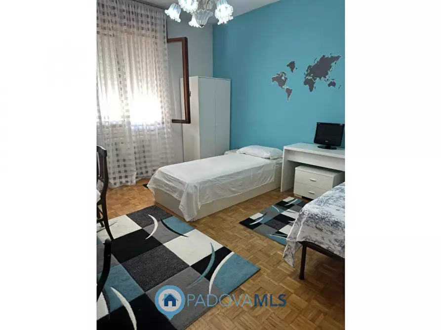 Immagine 37 di Appartamento in vendita  in Via Antonio Tonzig, 19 a Padova
