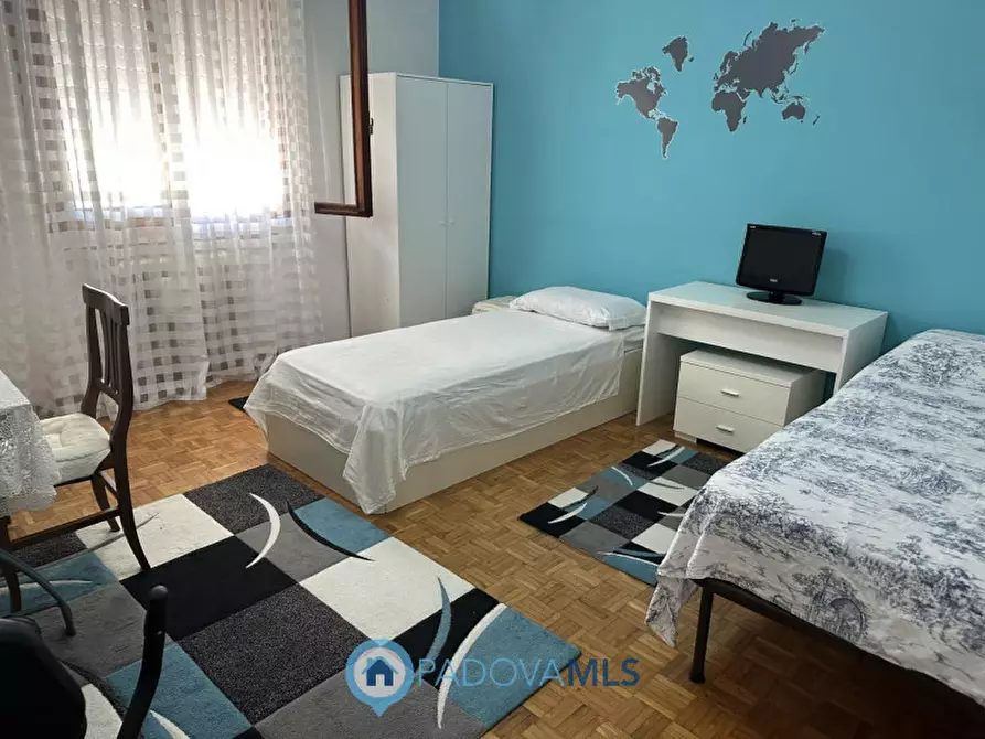 Immagine 38 di Appartamento in vendita  in Via Antonio Tonzig, 19 a Padova