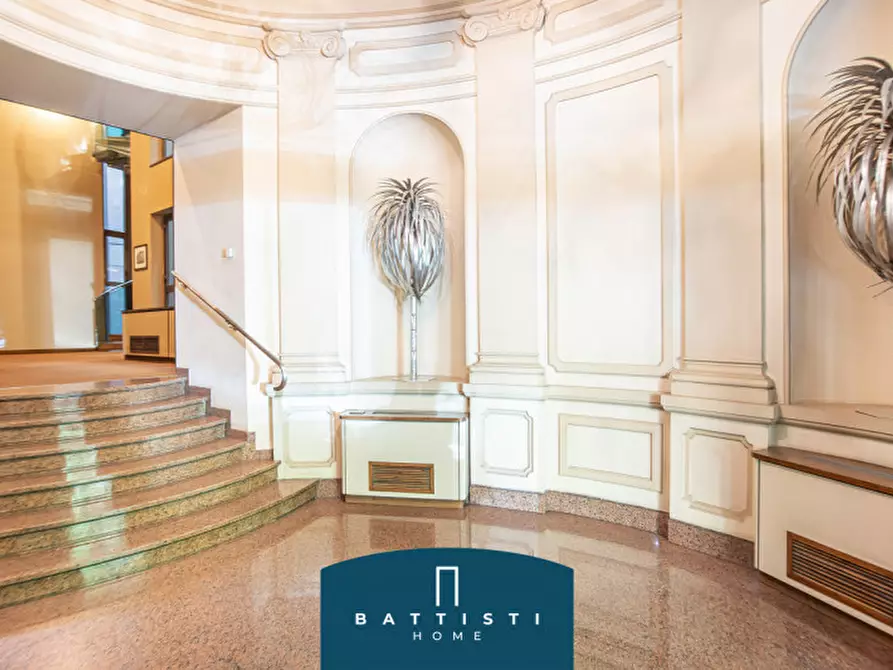 Immagine 3 di Appartamento in vendita  in Via Boncompagni a Roma