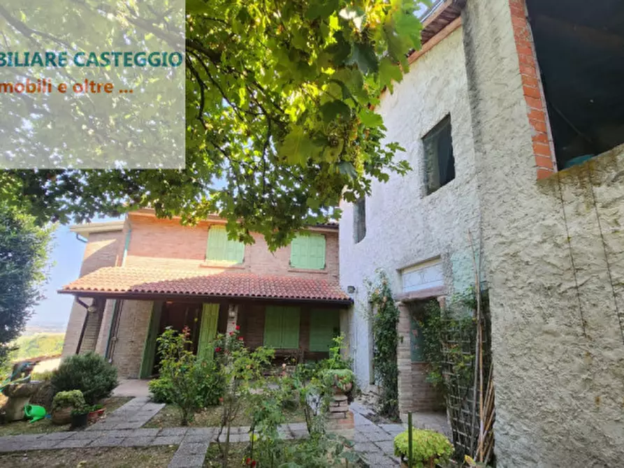 Immagine 3 di Casa indipendente in vendita  in Via Roma a Corvino San Quirico