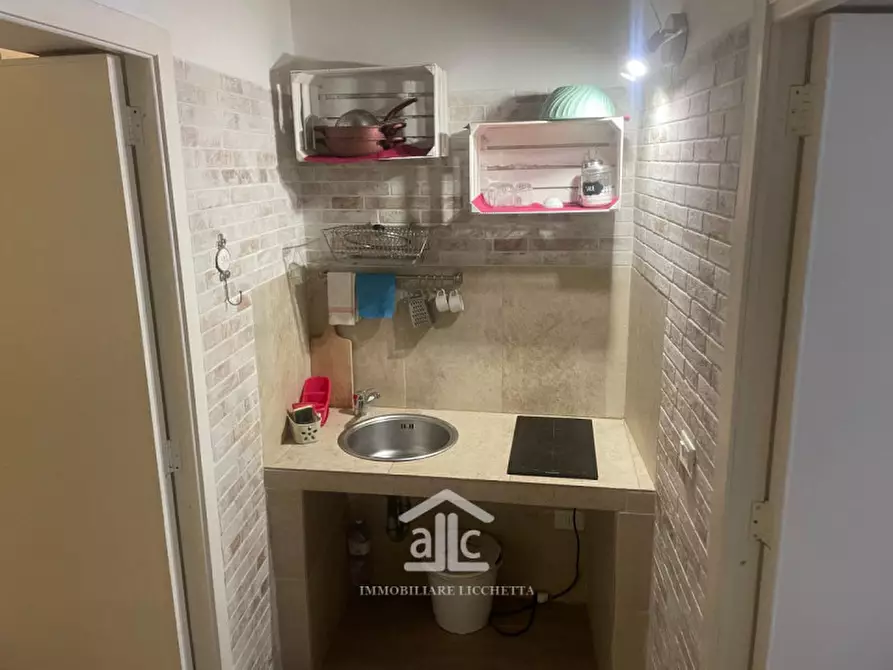 Immagine 10 di Appartamento in affitto  in vico dei guidani,1/a a Lecce