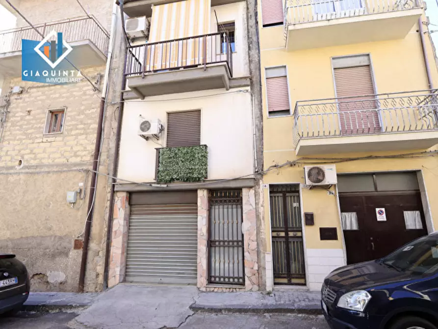 Immagine 2 di Casa indipendente in vendita  in Via Giuseppe Verdi n. 36 a Palagonia