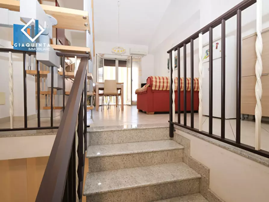 Immagine 7 di Casa indipendente in vendita  in Via Giuseppe Verdi n. 36 a Palagonia