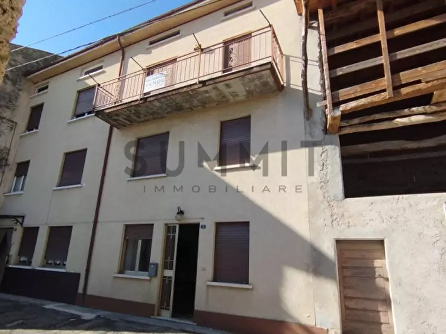 Immagine 2 di Villetta a schiera in vendita  a Schio