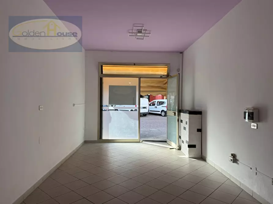 Immagine 5 di Negozio in affitto  in Corso Mazzini 34 a Molinella