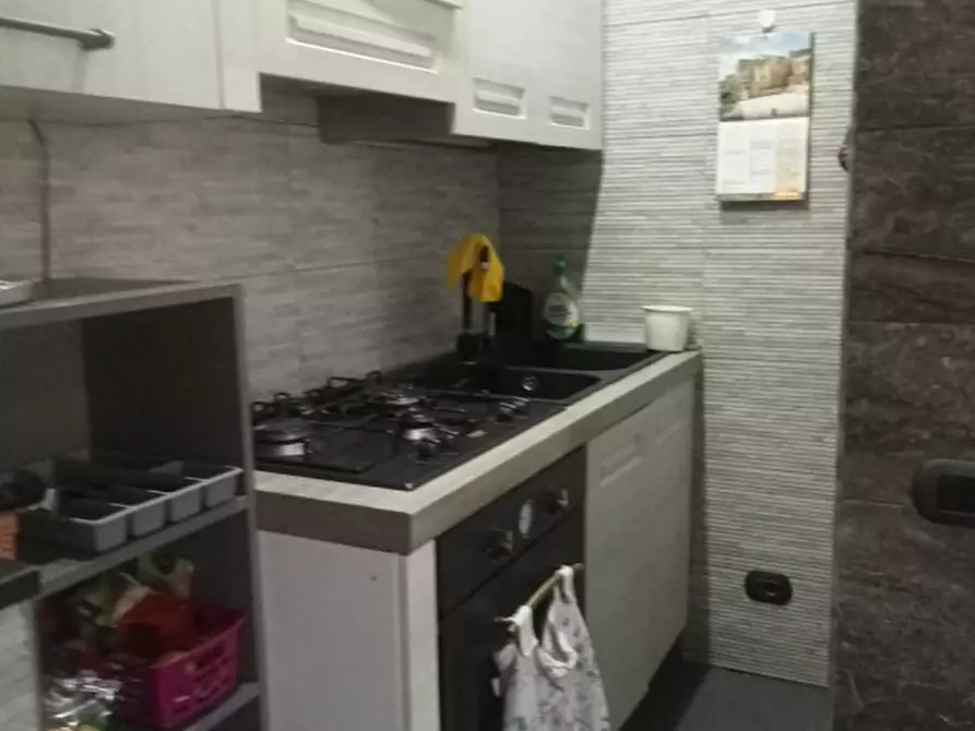 Immagine 6 di Camera in affitto  in Via Giustiniano 133 a Napoli