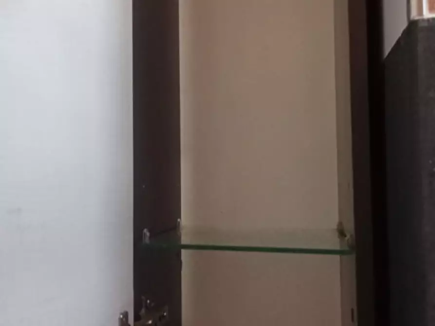 Immagine 26 di Camera in affitto  in Via Giustiniano 133 a Napoli