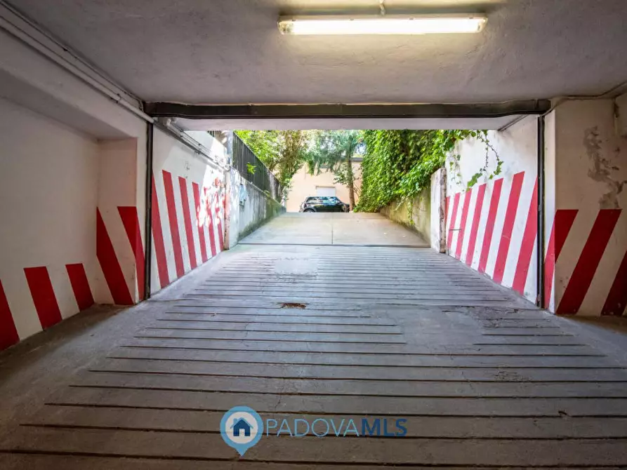 Immagine 19 di Appartamento in vendita  in Via San Gregorio Barbarigo, 36 a Padova