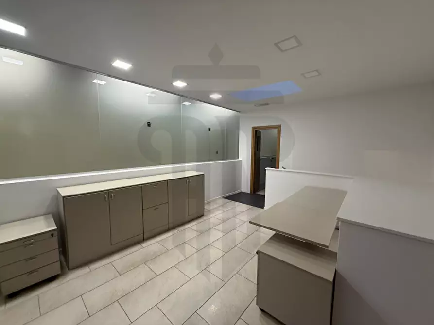 Immagine 8 di Capannone industriale in affitto  in Zona Produttiva Vurza - Gewerbezone Wurzer a Laives .Leifers.