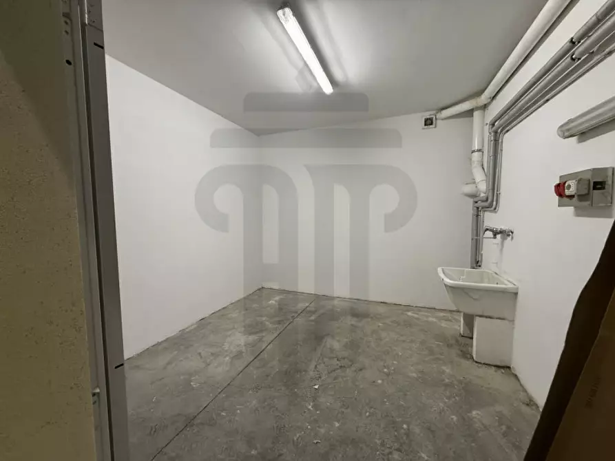 Immagine 12 di Capannone industriale in affitto  in Zona Produttiva Vurza - Gewerbezone Wurzer a Laives .Leifers.