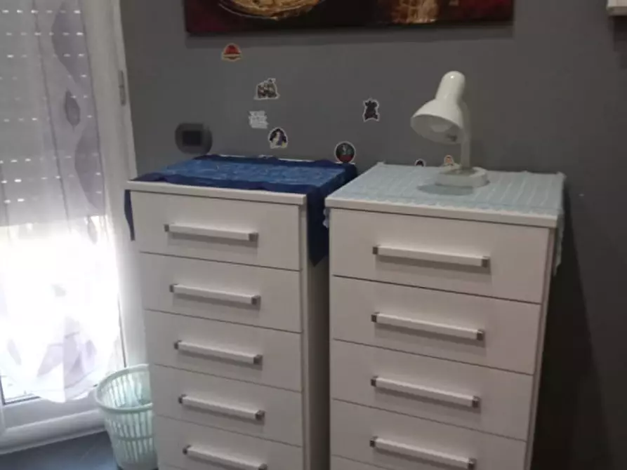 Immagine 1 di Camera in affitto  in Via Giustiniano a Napoli