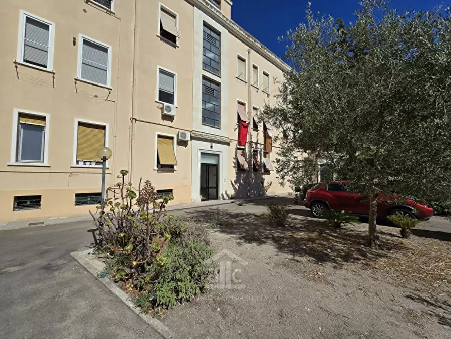 Immagine 6 di Appartamento in vendita  in Viale Gallipoli 3 a Lecce