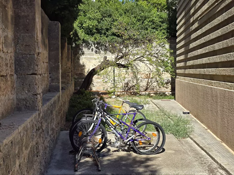 Immagine 10 di Appartamento in vendita  in Viale Gallipoli 3 a Lecce