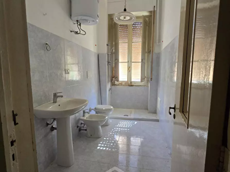 Immagine 35 di Appartamento in vendita  in Viale Gallipoli 3 a Lecce