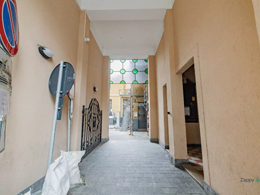Immagine 30 di Appartamento in affitto  in Viale Faenza, 2 a Milano