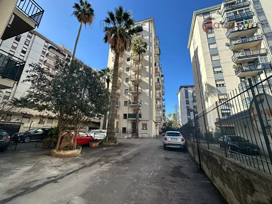 Immagine 2 di Appartamento in vendita  in Via Giovan Battista Ughetti 17 a Palermo