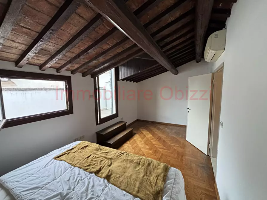 Immagine 16 di Appartamento in affitto  in Via del Santo a Padova