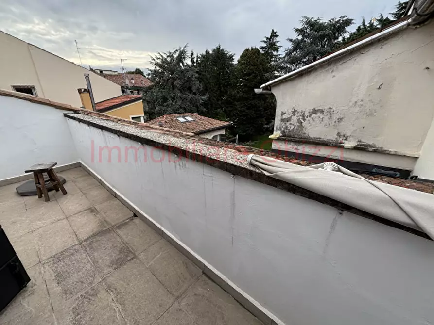 Immagine 19 di Appartamento in affitto  in Via del Santo a Padova