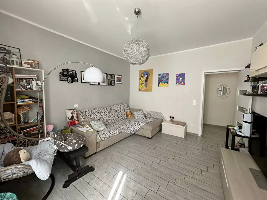 Immagine 5 di Appartamento in vendita  in via Falletti a Savona