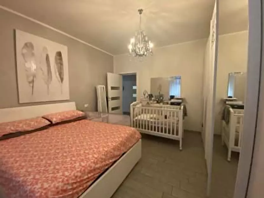 Immagine 8 di Appartamento in vendita  in via Falletti a Savona