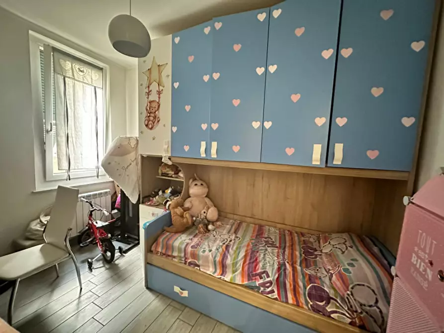 Immagine 10 di Appartamento in vendita  in via Falletti a Savona