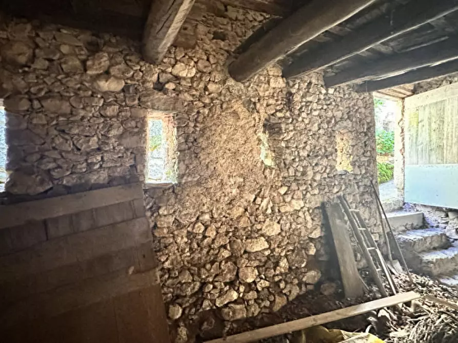 Immagine 10 di Rustico / casale in vendita  in Via Draghi 3, Arsiero a Arsiero