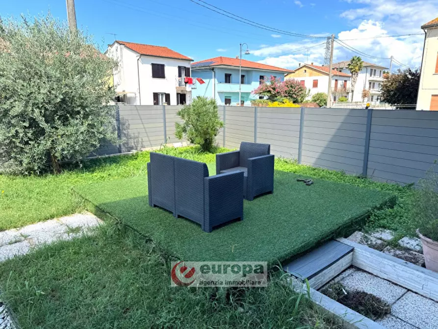 Immagine 5 di Casa indipendente in vendita  a Vicenza