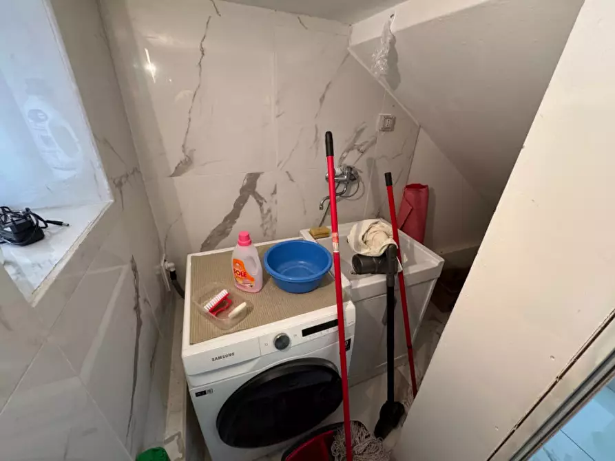 Immagine 17 di Casa indipendente in vendita  a Vicenza