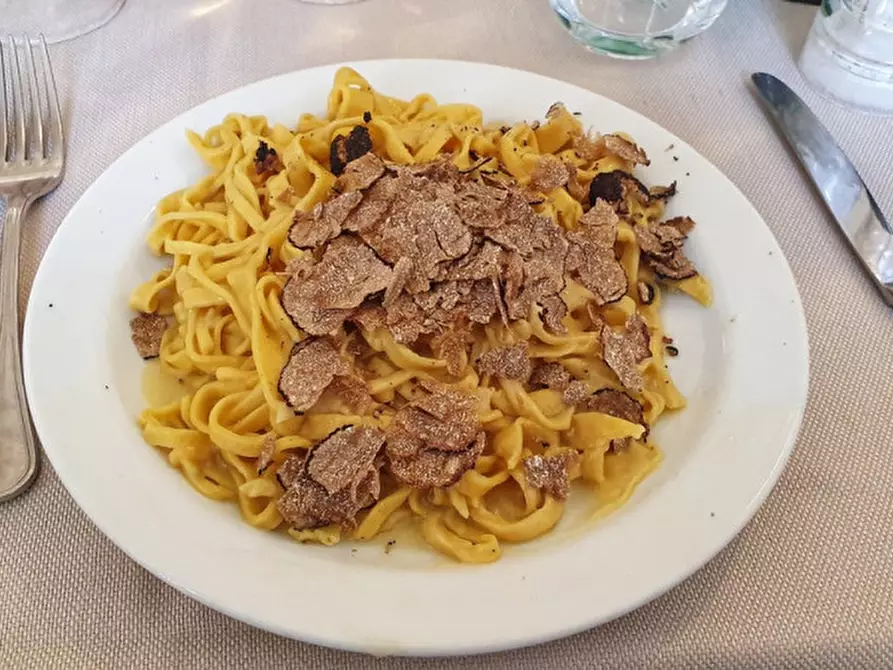 Immagine 3 di Attività commerciale in vendita  in Via Roma a Monselice