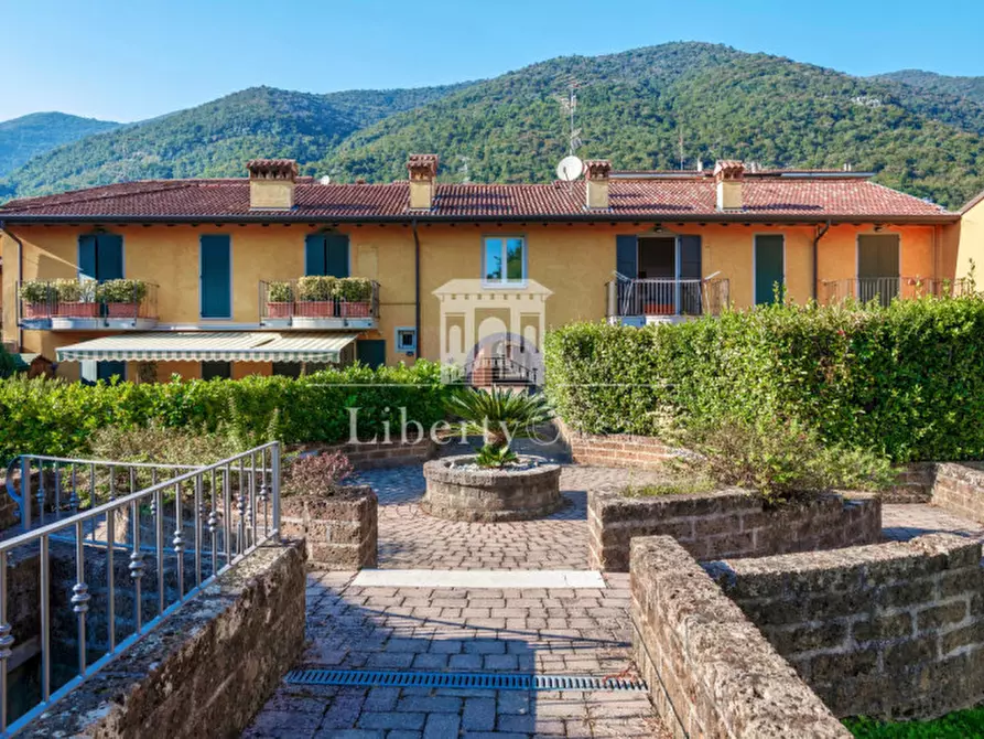 Immagine 2 di Appartamento in vendita  in Via Martiri della Libertà a Villanuova Sul Clisi