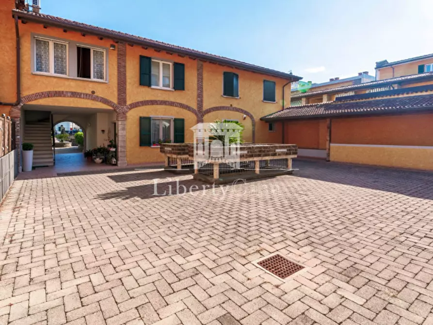 Immagine 17 di Appartamento in vendita  in Via Martiri della Libertà a Villanuova Sul Clisi