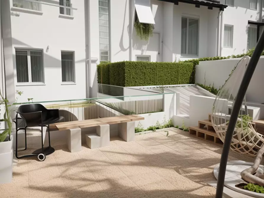 Immagine 19 di Appartamento in vendita  in Strada Nuova a Parma