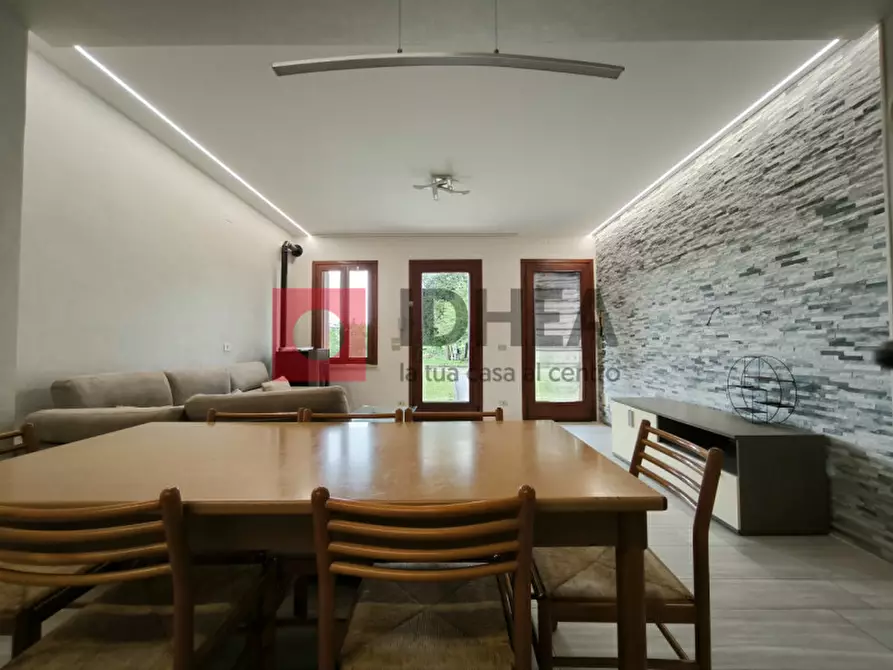 Immagine 5 di Casa bifamiliare in vendita  a San Biagio Di Callalta