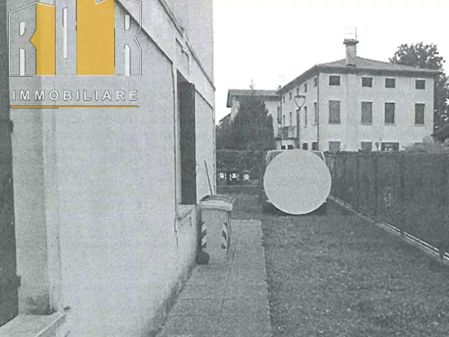 Immagine 3 di Casa bifamiliare in vendita  in Via Giuseppe Garolla a Limena