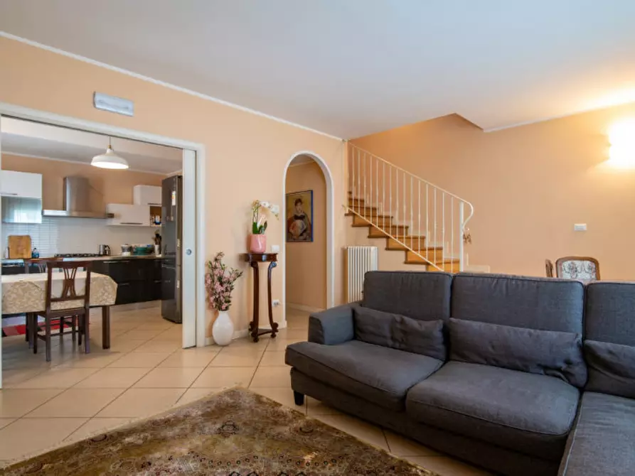 Immagine 7 di Casa quadrifamiliare in vendita  in Via Angelo Grillo a Teolo