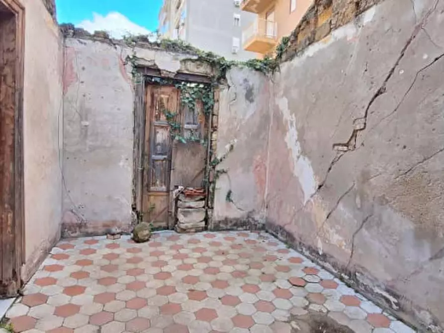 Immagine 18 di Capannone industriale in vendita  in Via Isaac Rabin 25 a Palermo