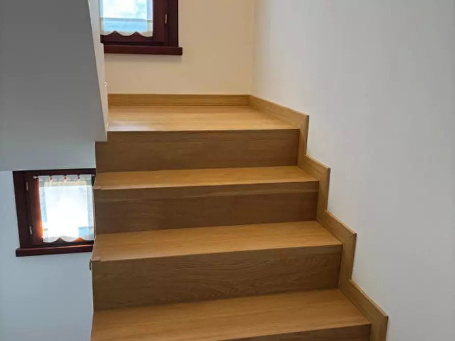 Immagine 5 di Casa indipendente in vendita  in Via Lisbona a Montebelluna