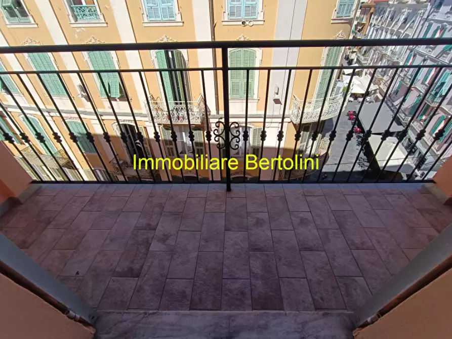 Immagine 9 di Appartamento in vendita  in CORSO MATTEOTTI a San Remo