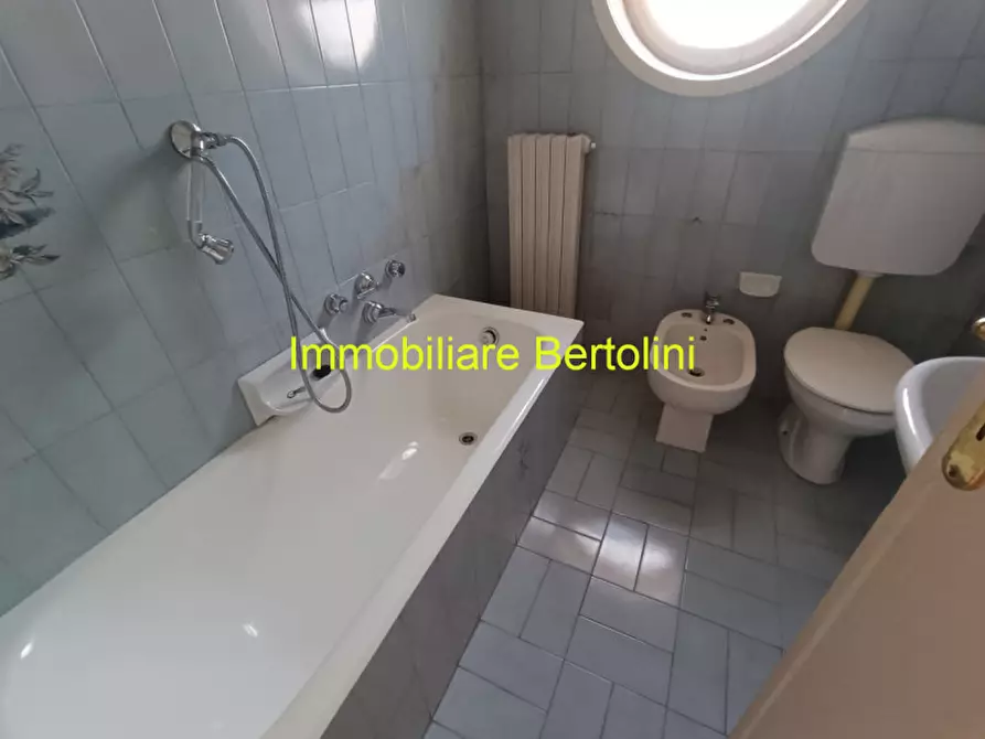 Immagine 12 di Appartamento in vendita  in CORSO MATTEOTTI a San Remo