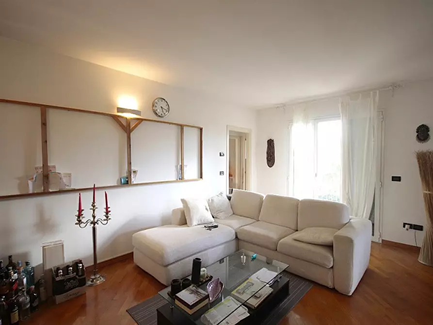 Immagine 3 di Appartamento in vendita  in Via Niccolò Paganini a Misano Adriatico