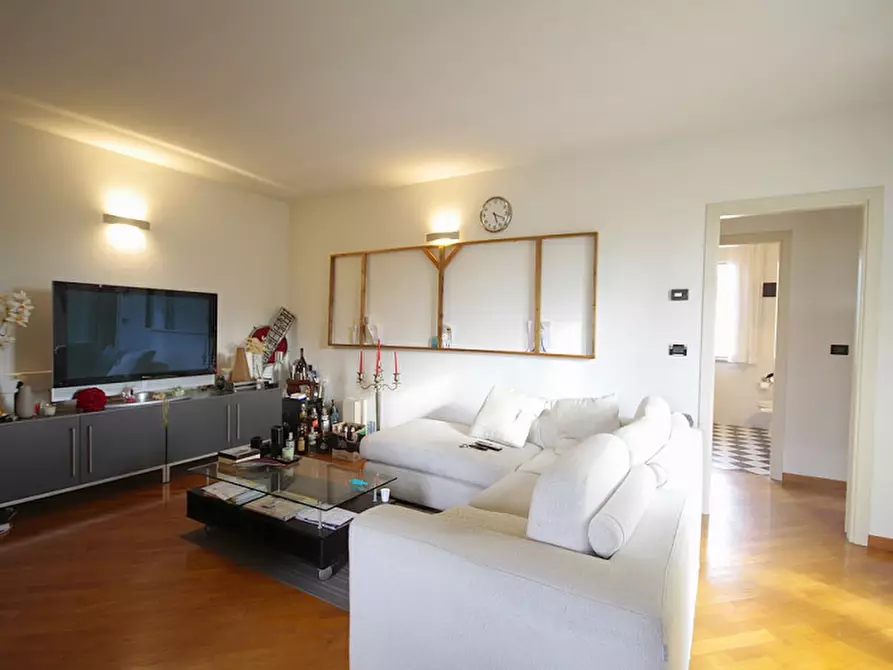 Immagine 3 di Appartamento in vendita  in Via Niccolò Paganini a Misano Adriatico