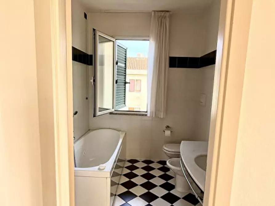 Immagine 13 di Appartamento in vendita  in Via Niccolò Paganini a Misano Adriatico