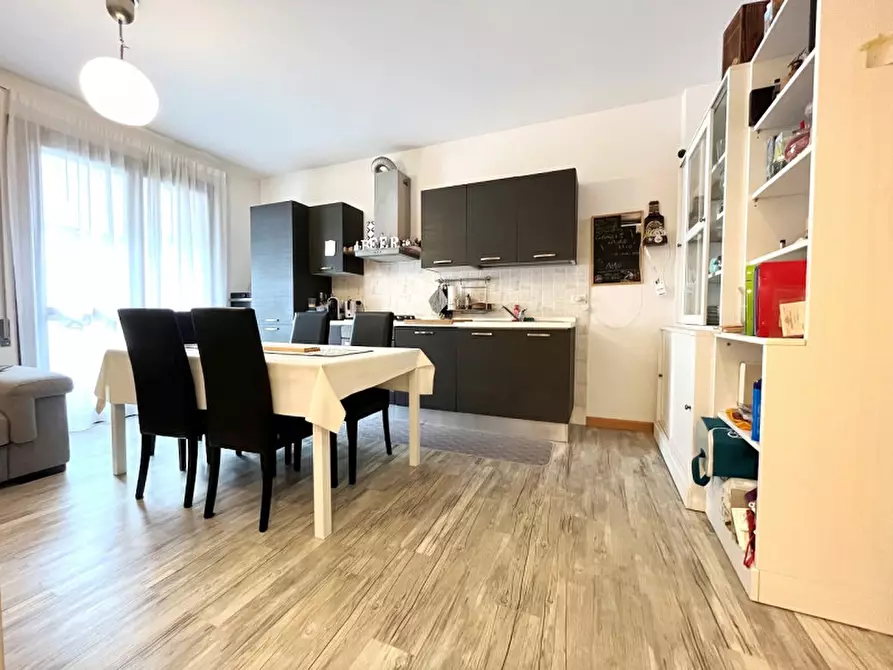 Immagine 1 di Appartamento in vendita  a Mestrino