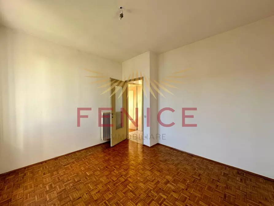 Immagine 13 di Casa bifamiliare in vendita  in via Maffei 24 a Montebelluna