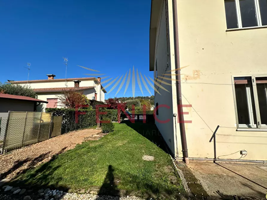 Immagine 29 di Casa bifamiliare in vendita  in Via Maffei 22 a Montebelluna