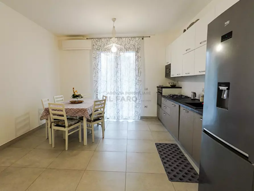 Immagine 7 di Appartamento in vendita  in Via Brigata Sassari a La Maddalena
